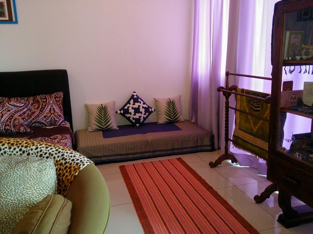 Alami Homestay Trefoil Kuala Selangor Exterior photo